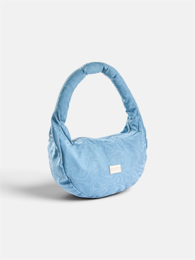 HP EVERYDAY TRAVEL BAG 02