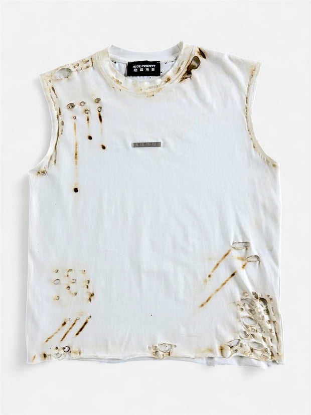 WRECKED SLEEVELESS SHIRT