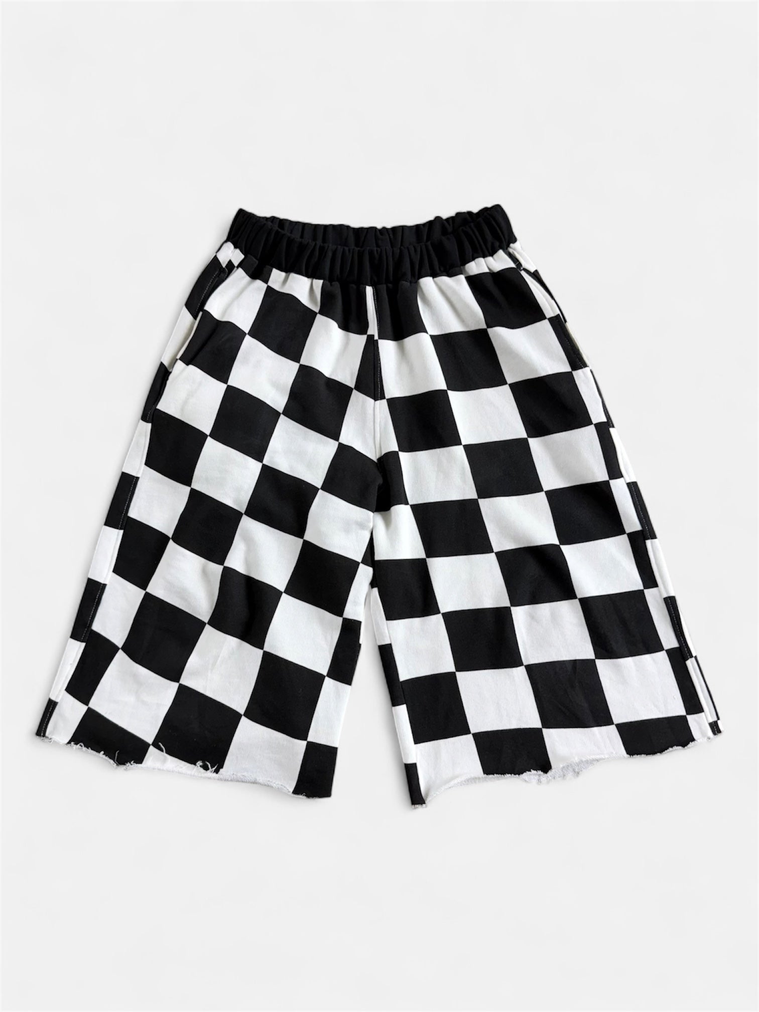 CHECKERED HP SHORTS