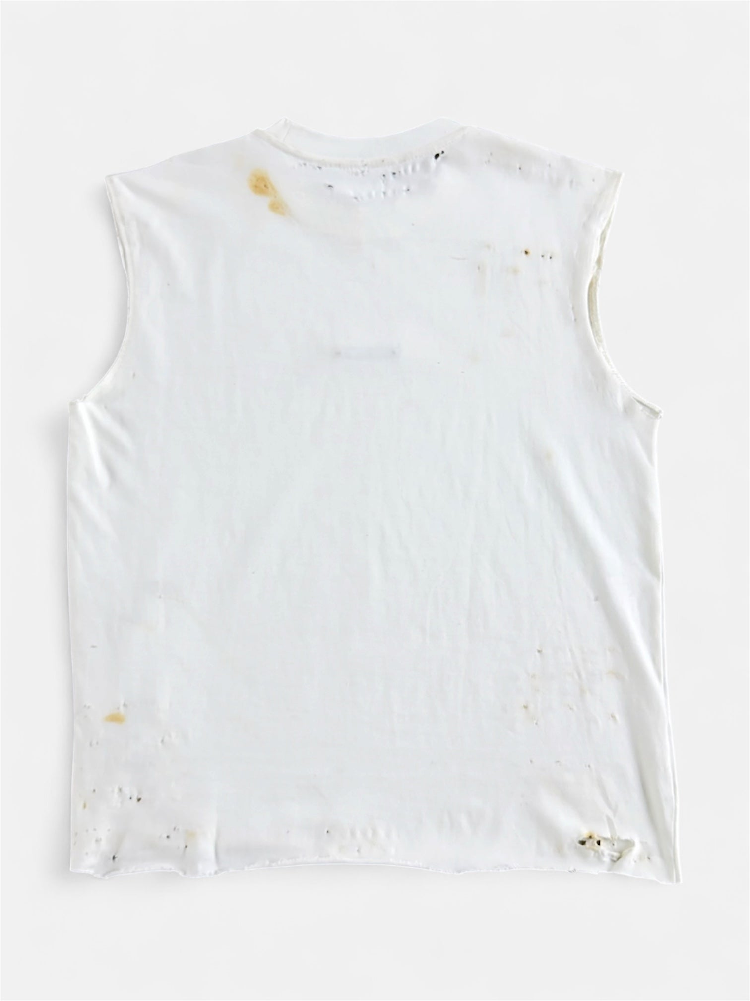 WRECKED SLEEVELESS SHIRT